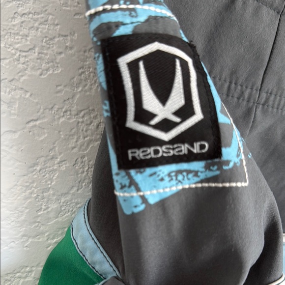 Dynamic Green and Gray Board Shorts for Swim - Picture 2 of 10